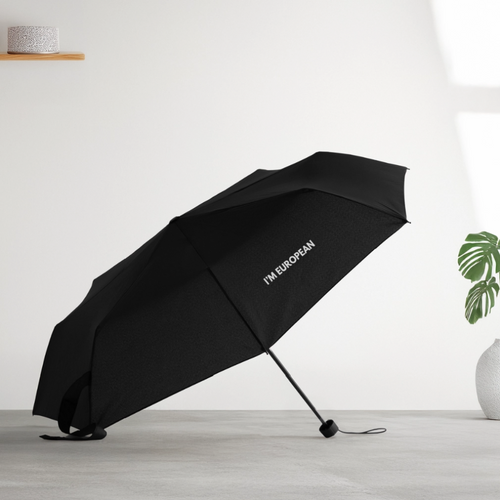 "I'M EUROPEAN" - Regenschirm (klein) - black