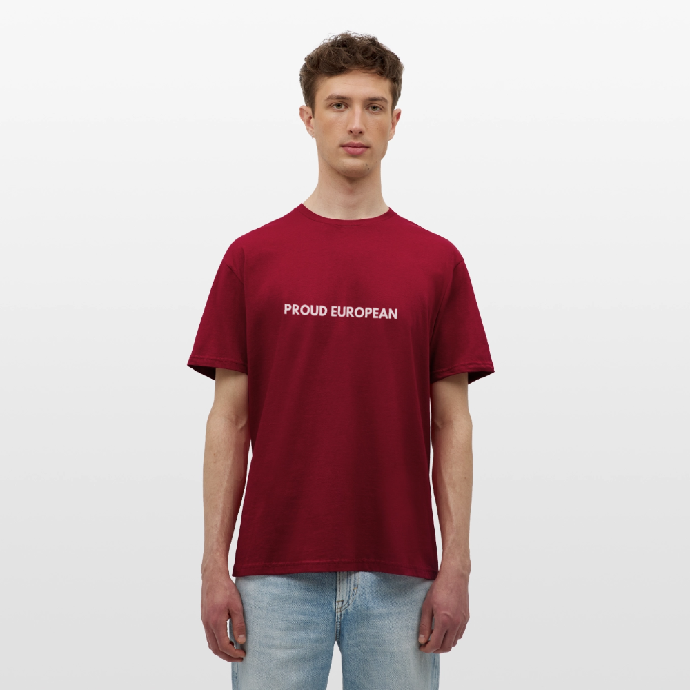 "PROUD EUROPEAN" - Männer T-Shirt - brick red